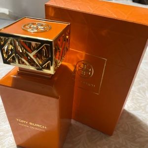 Tory Burch Knock on Wood Perfume